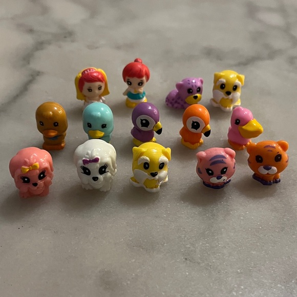 Colorful Dogs, Birds, Tigers and Two Squinkie Girls Bundle - Picture 1 of 2